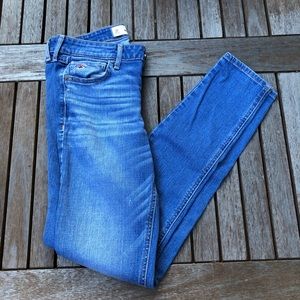 Hollister skinny jeans